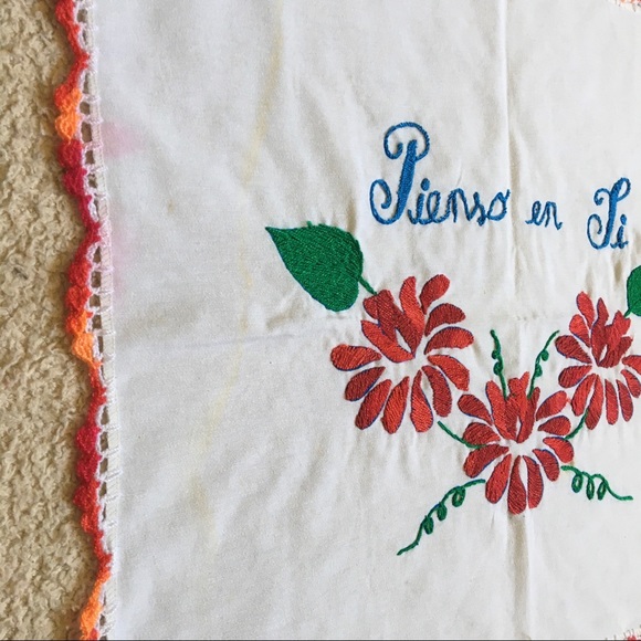 Embroidered Cloth - Picture 2 of 2